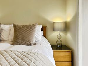 Photo 6- click for photo gallery